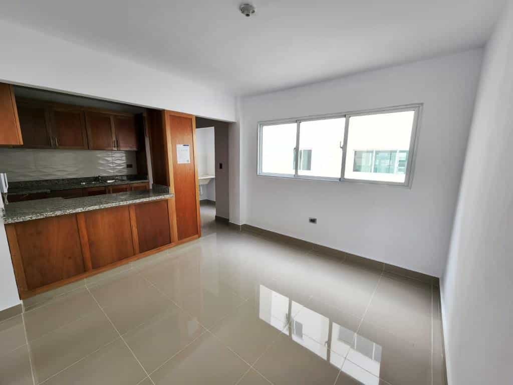 Condominium in Ensanche La Esperanza, Ozama 12470415