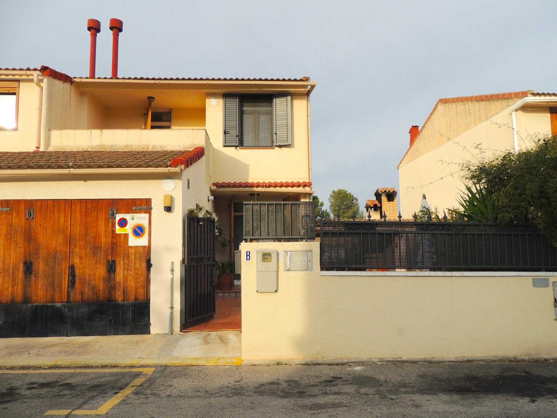 Condominium in Pallaresos, Catalonia 12470435