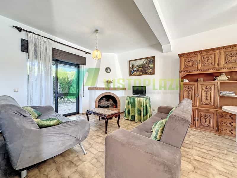 House in Senhora do Verde, Faro 12471083