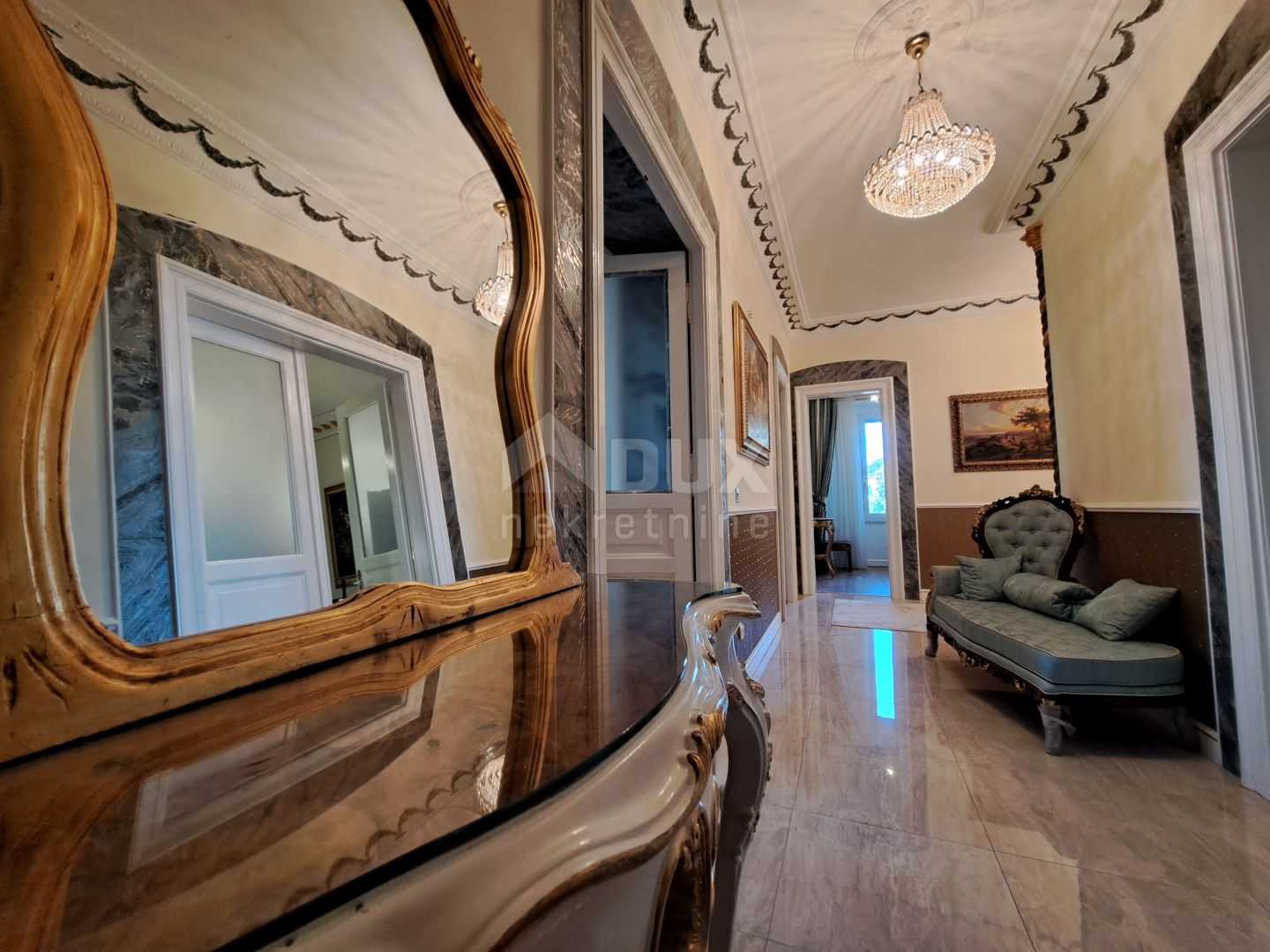 公寓 在 Rijeka, Primorsko-Goranska Zupanija 12471091