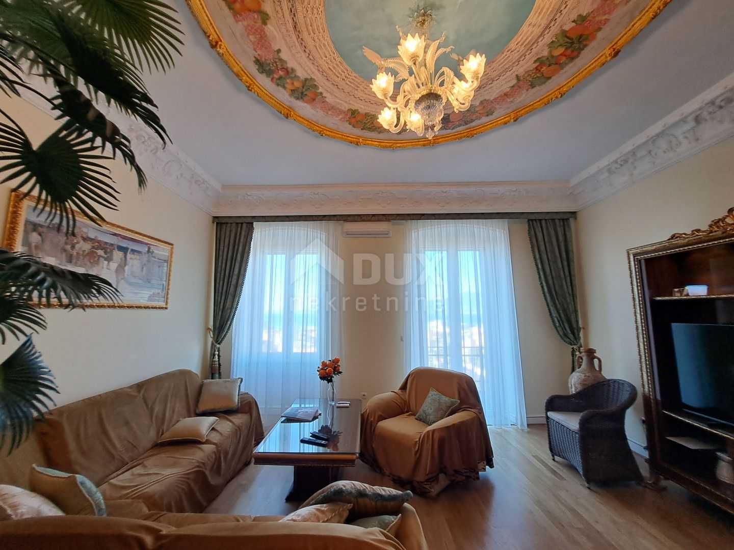 Condominium dans Rijeka, Primorsko-Goranska Zupanija 12471091