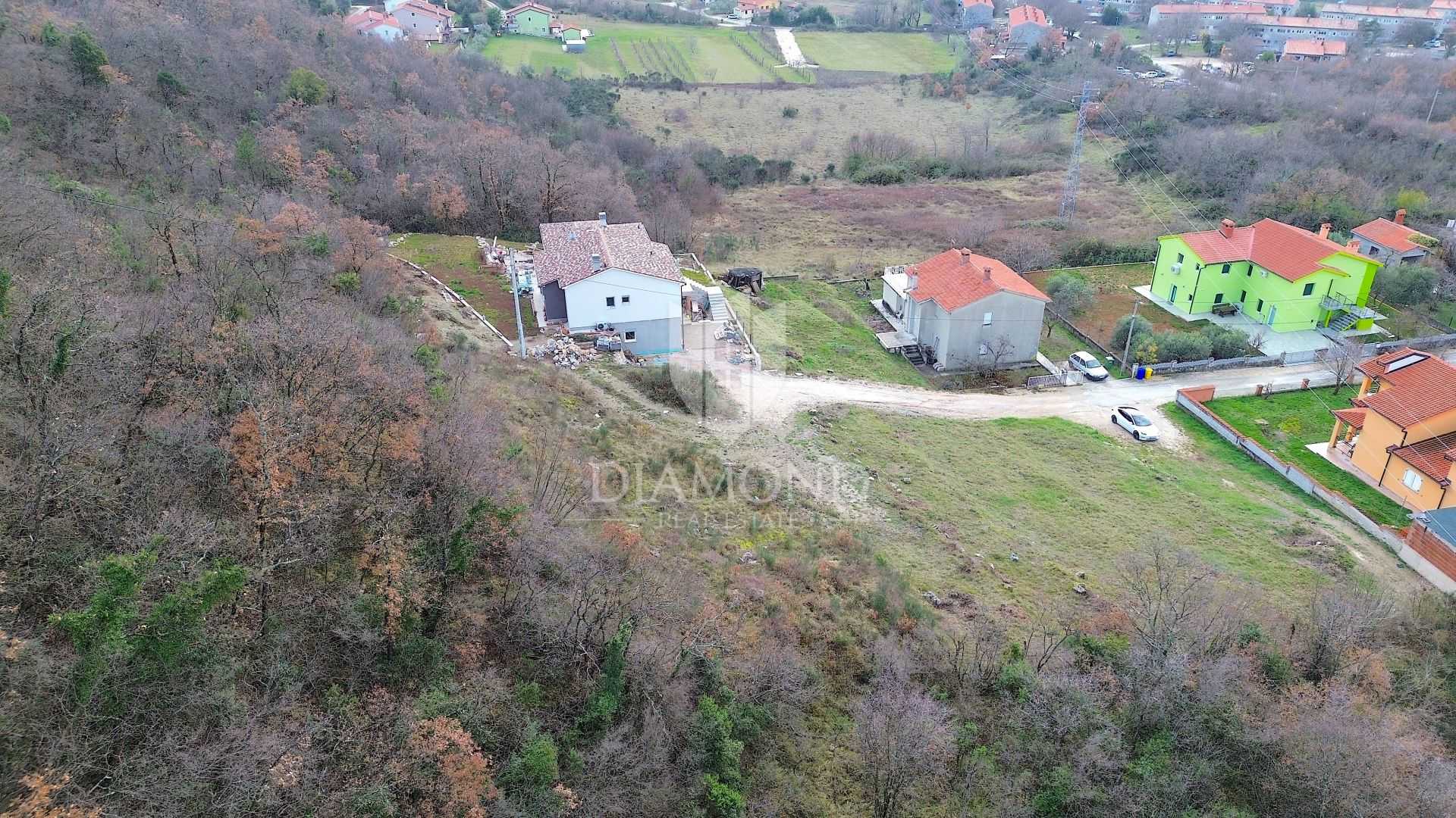 Land in Labin, Istarska Zupanija 12472573