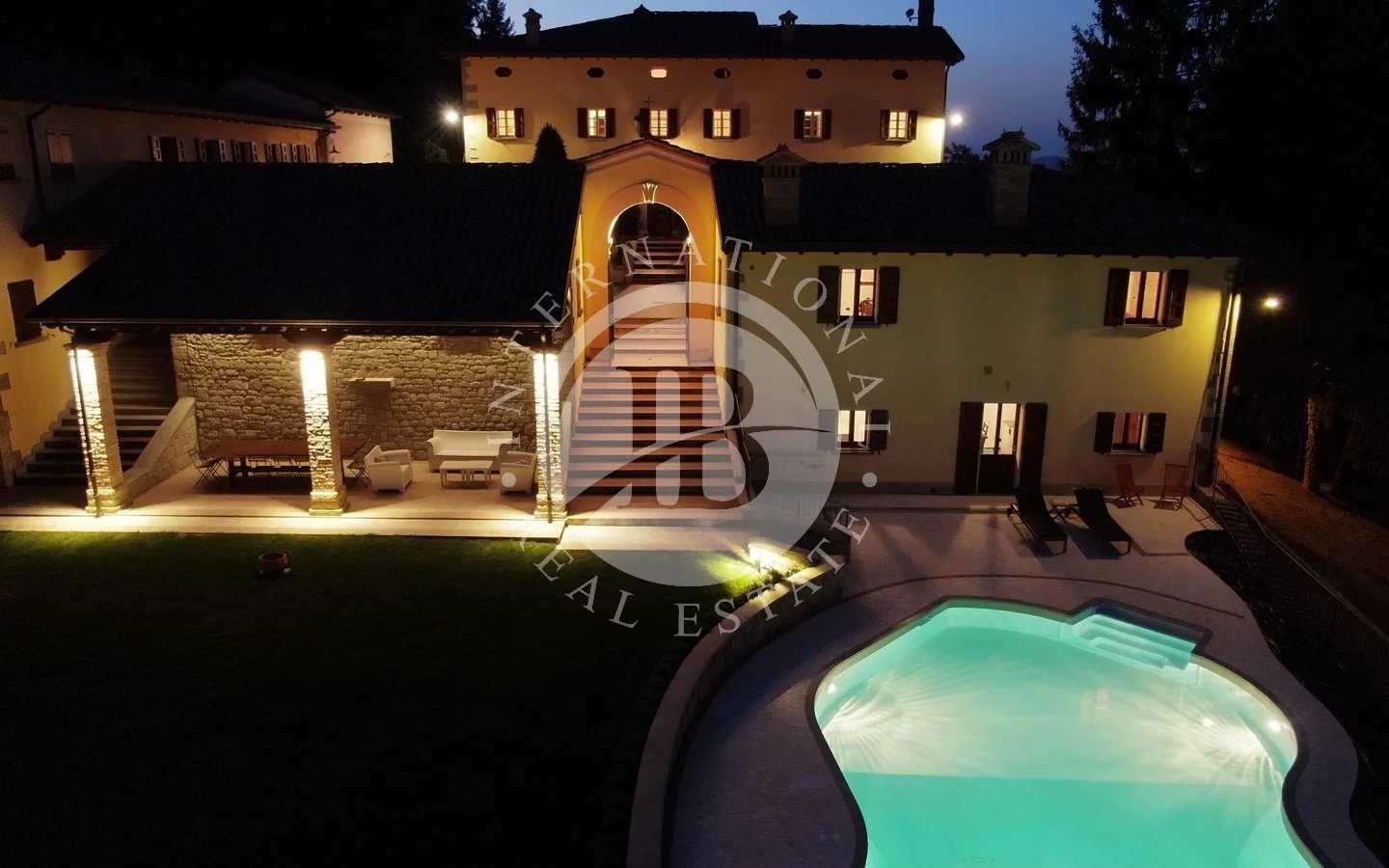 House in Pavullo nel Frignano, Emilia-Romagna 12473533