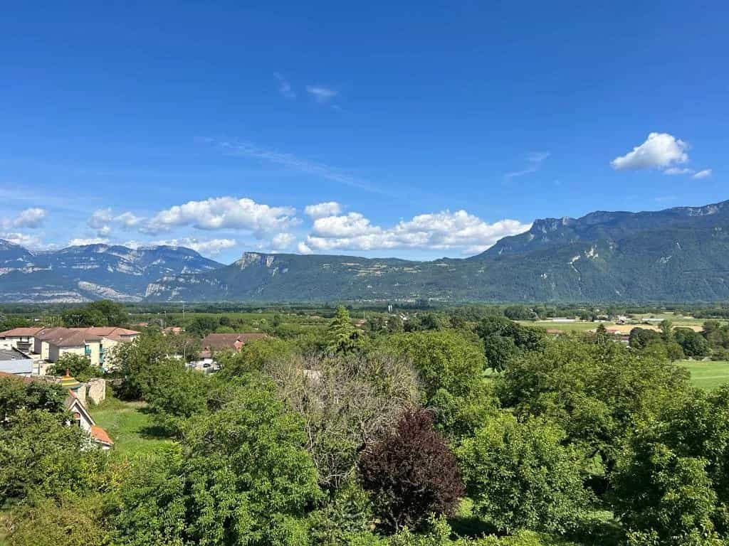 Condominio en Tullines, Auvernia-Ródano-Alpes 12474749