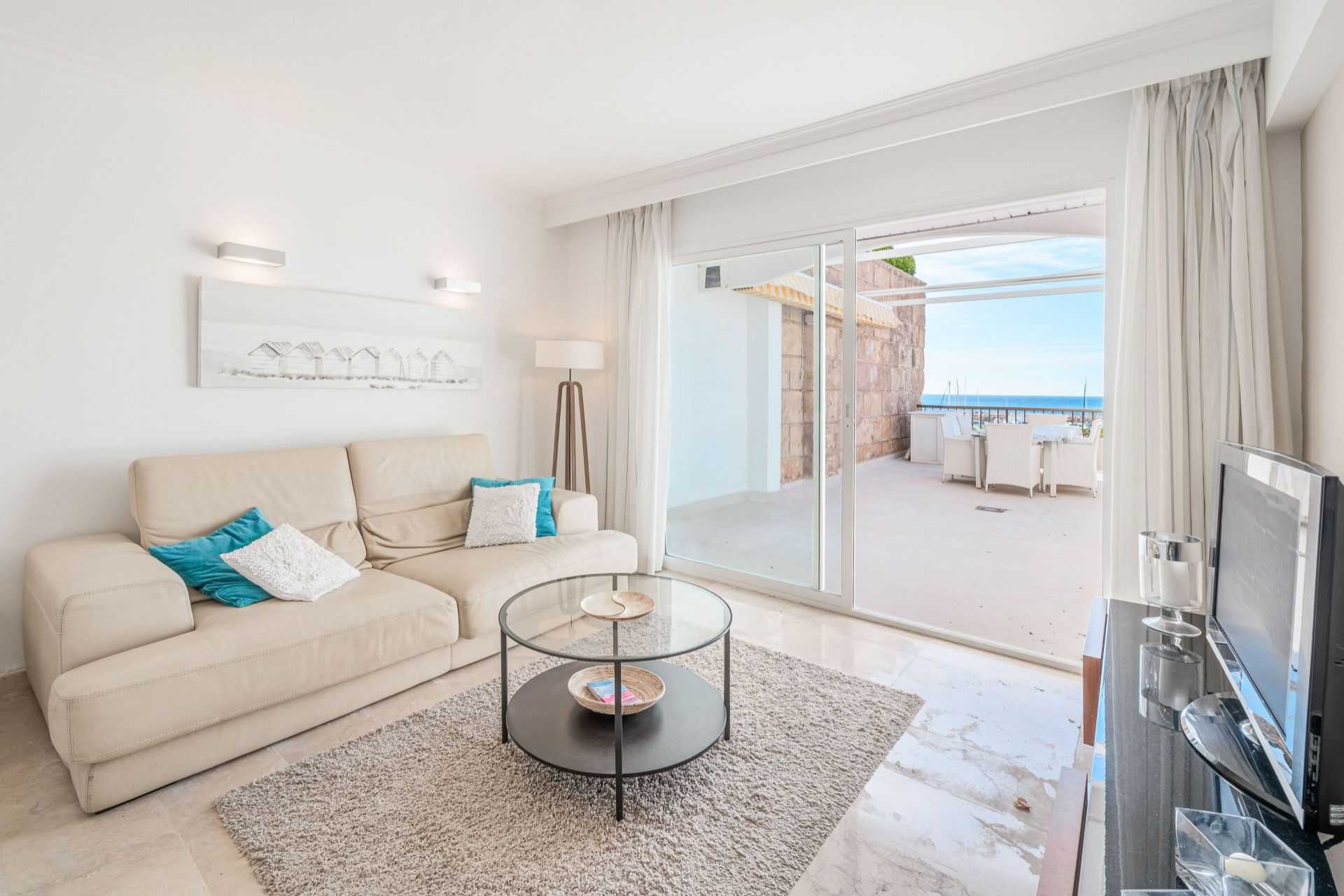 Condominium in Costa d'en Blanes, Illes Balears 12475459