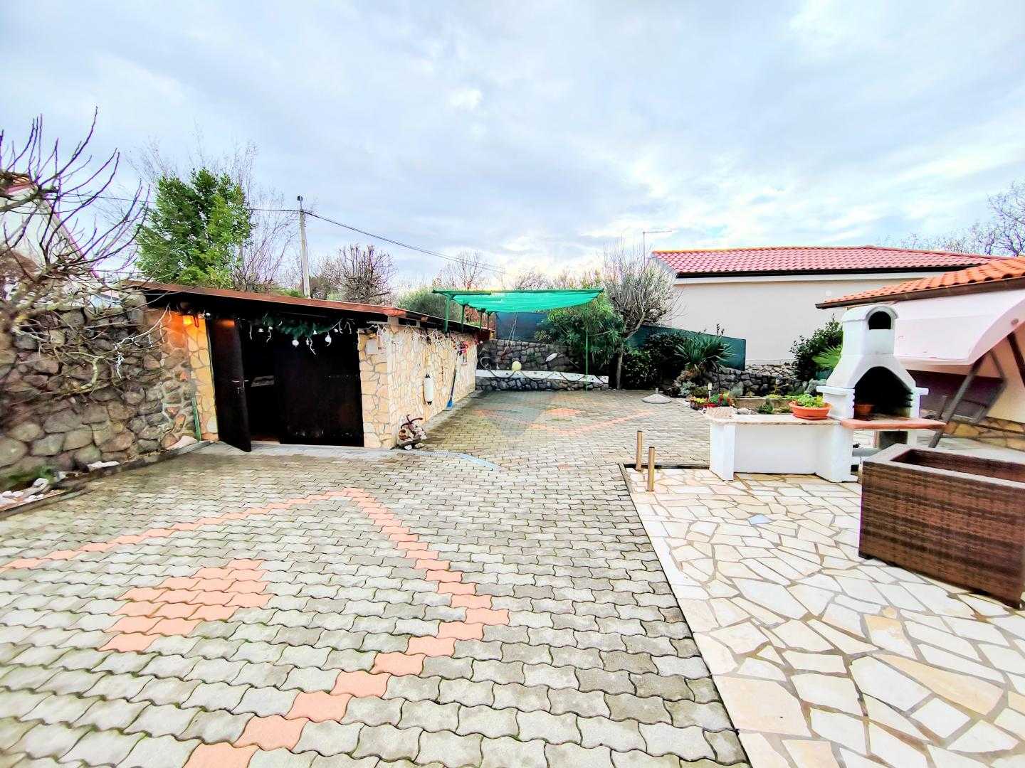 casa no Dobrinj, Primorsko-goranska županija 12475508
