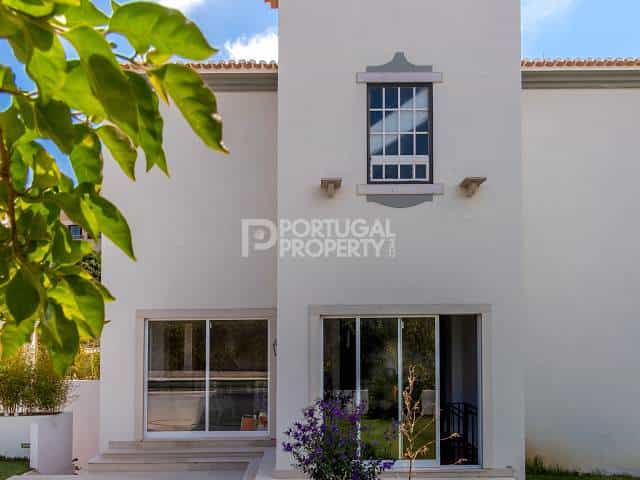 House in Estoril, Lisbon 12476119