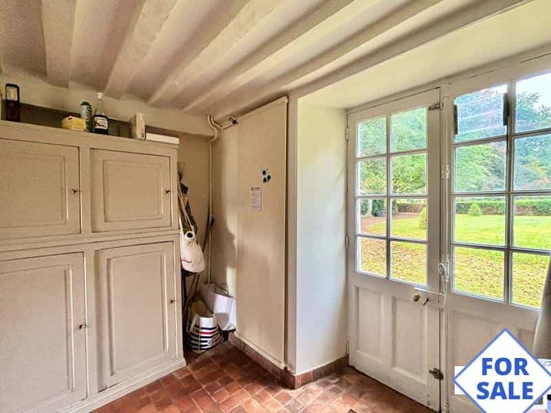 σπίτι σε Pré-en-Pail-Saint-Samson, Pays de la Loire 12476529