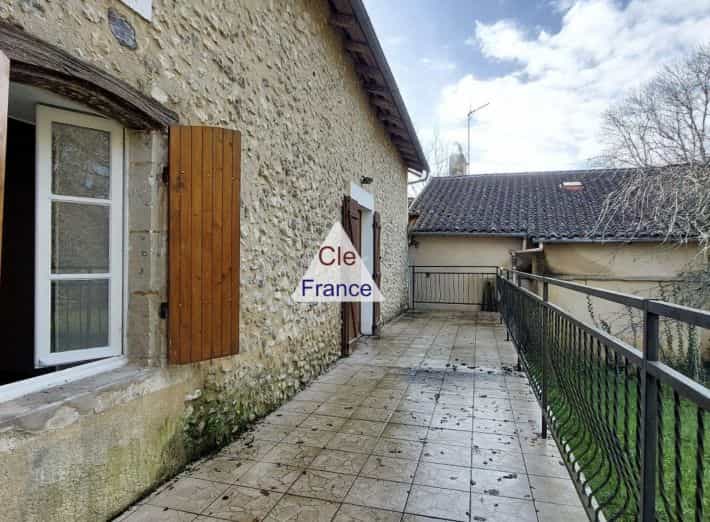 House in Montrem, Nouvelle-Aquitaine 12476579
