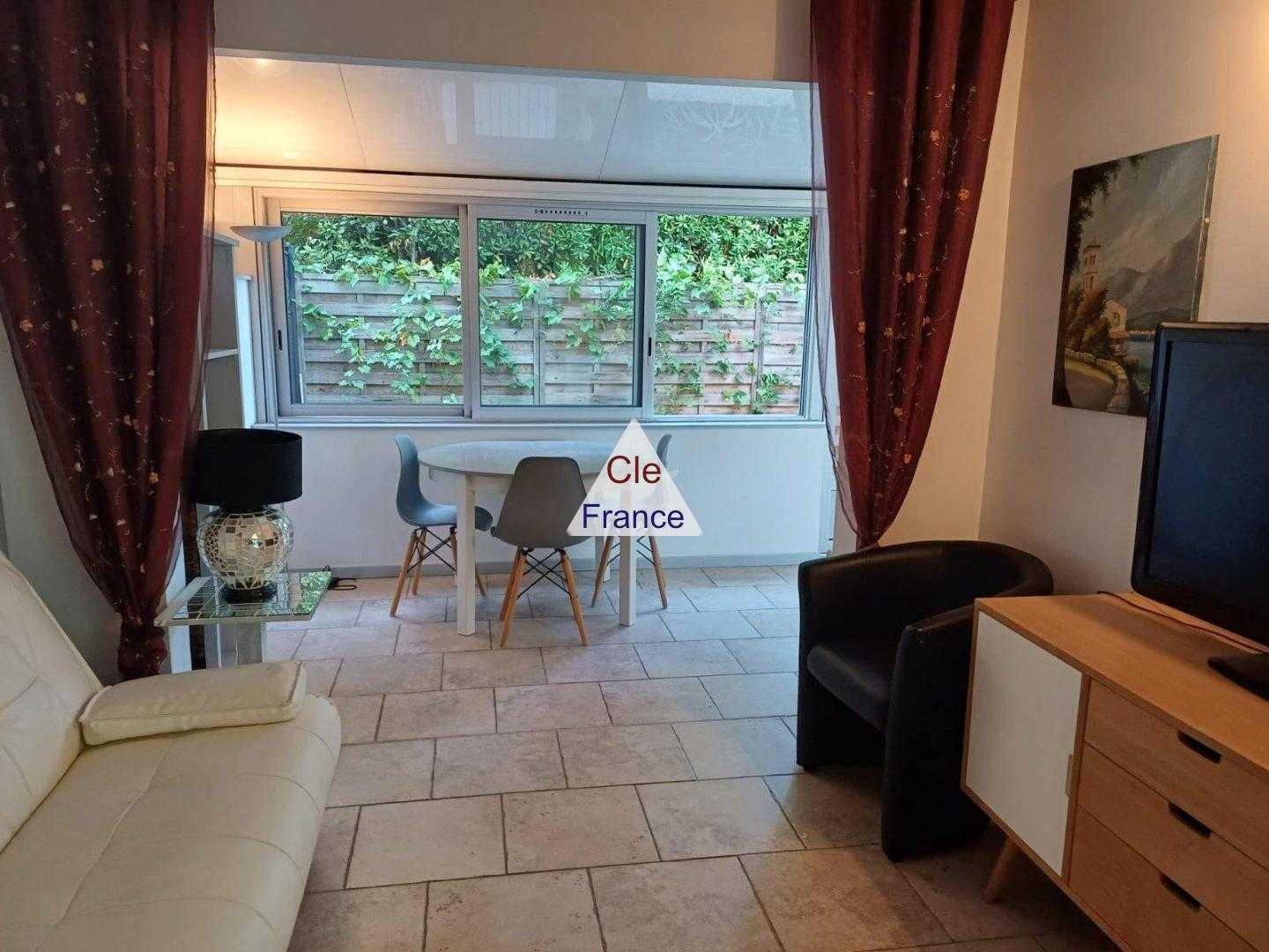 Huis in Antibes, Provence-Alpes-Côte d'Azur 12476580