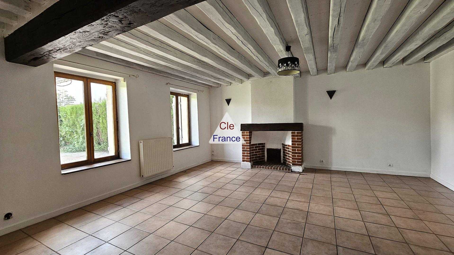 Будинок в Cepoy, Centre-Val de Loire 12476619