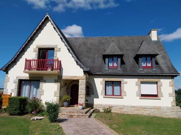 Dom w Trévé, Bretagne 12476640