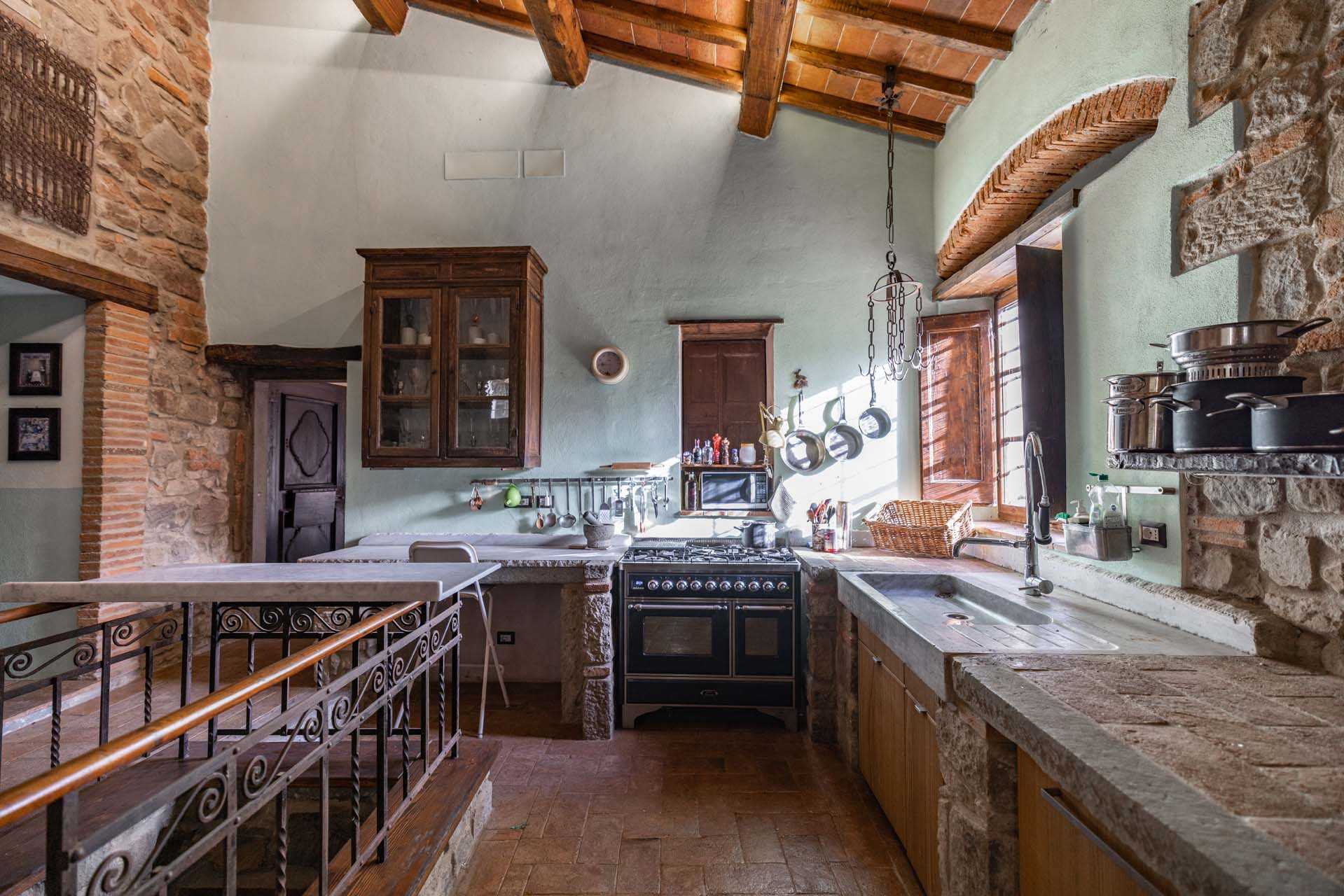 casa en Figline e Incisa Valdarno, Tuscany 12476697