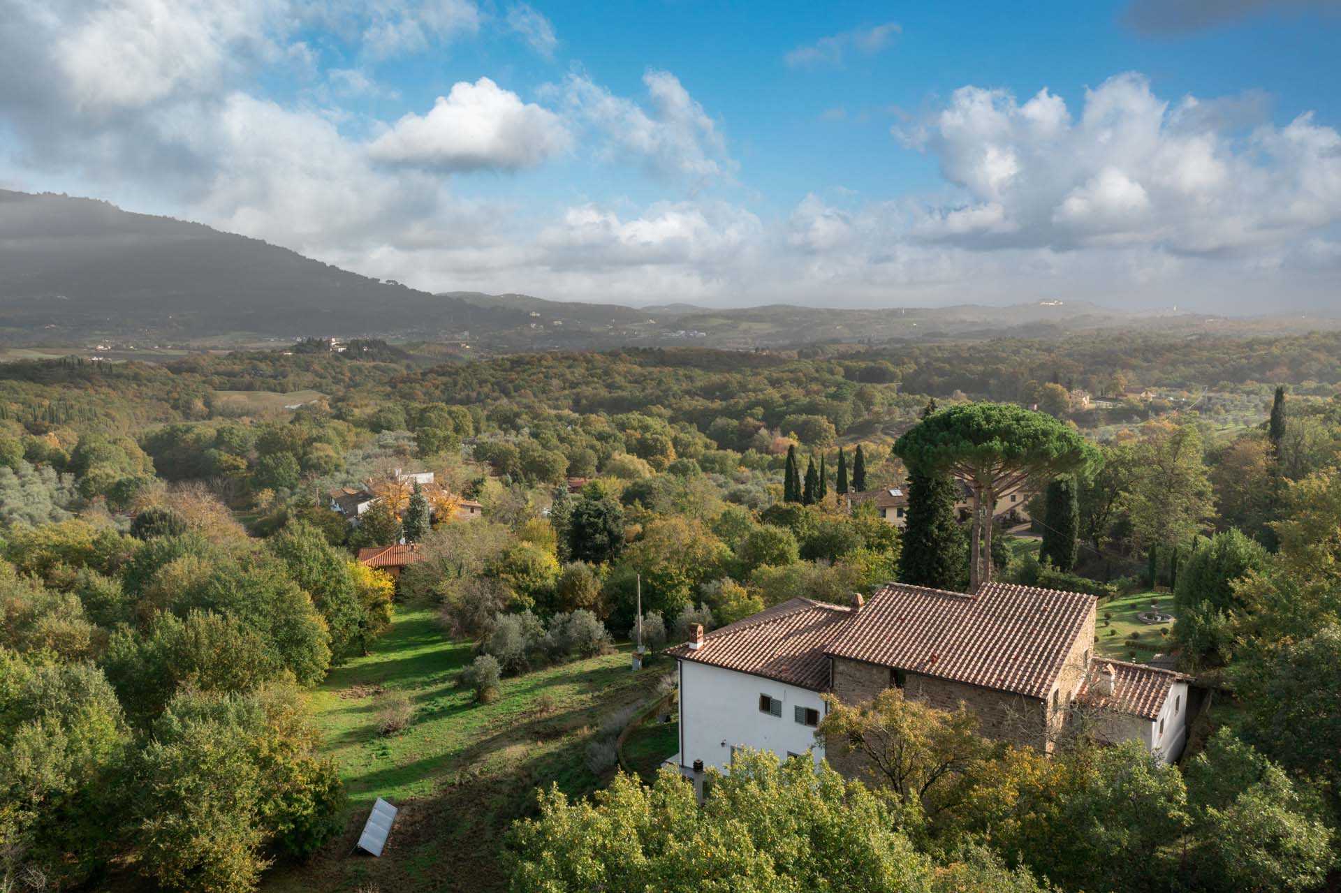 Rumah di Figline e Incisa Valdarno, Tuscany 12476697