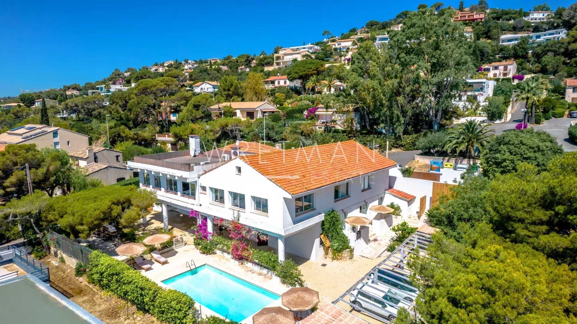 Huis in Sint-Aygulf, Provence-Alpes-Côte d'Azur 12477490