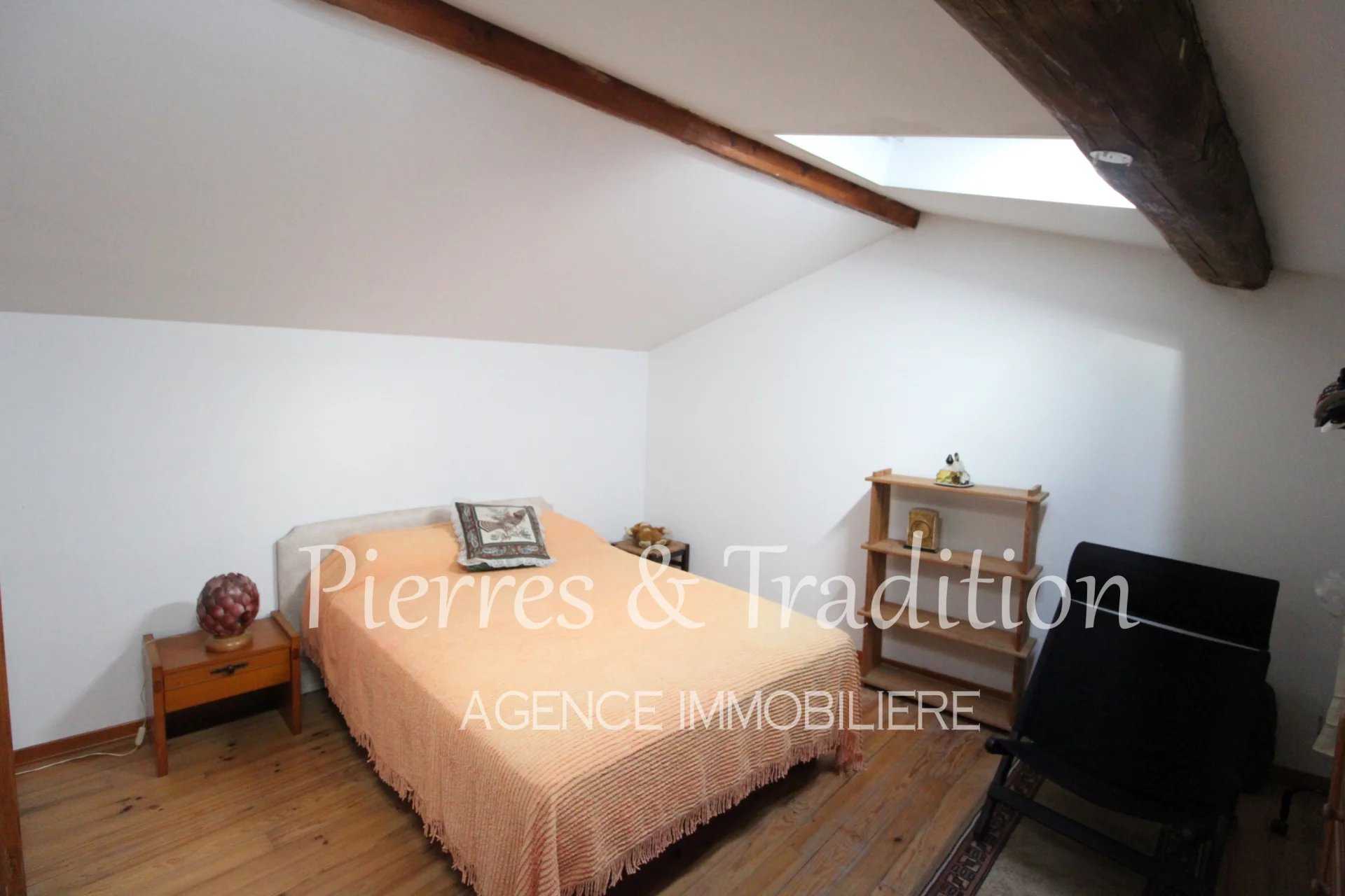 жилой дом в Cereste, Provence-Alpes-Cote d'Azur 12477499