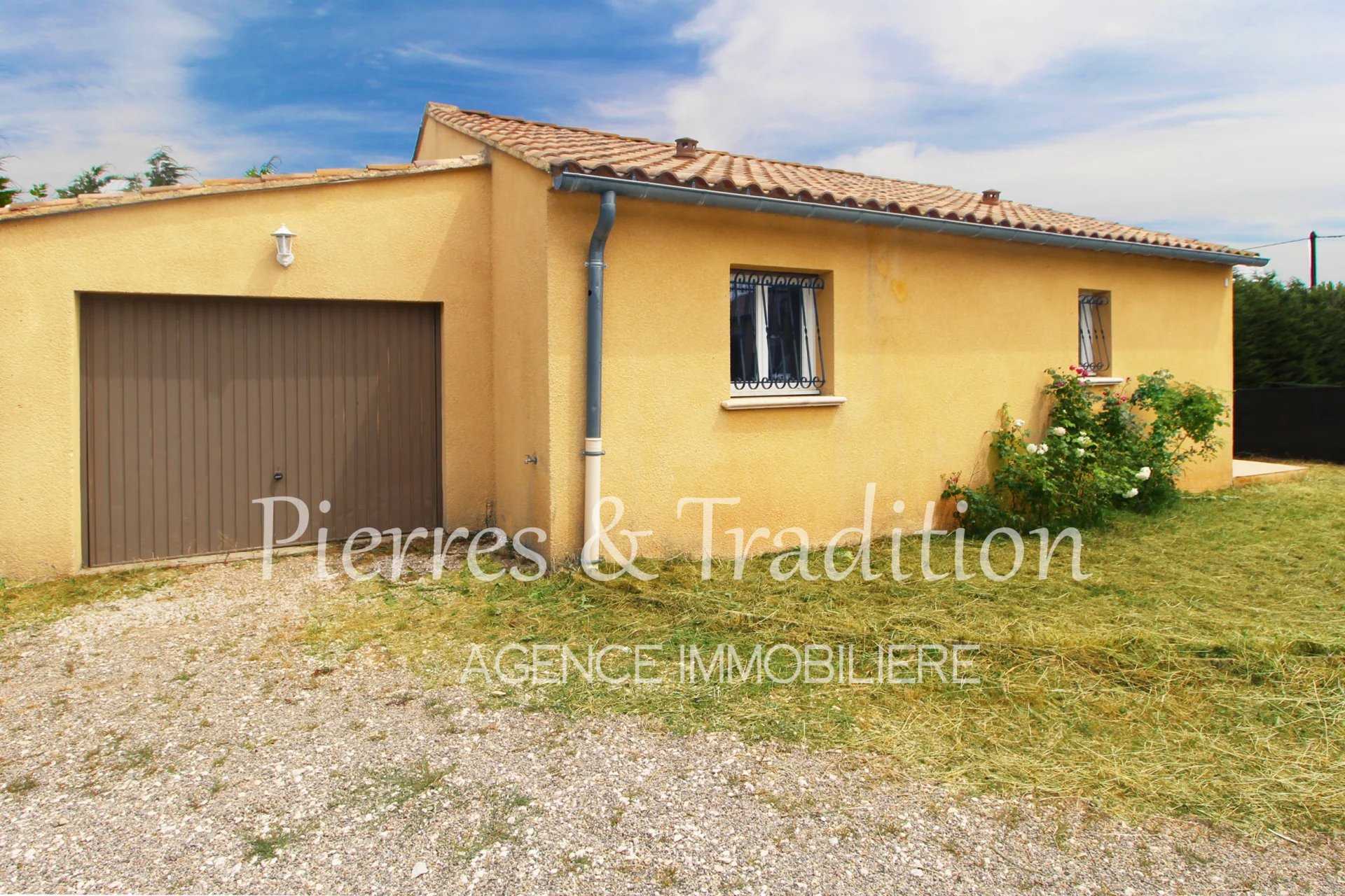 rumah dalam Simiane-la-Rotonde, Provence-Alpes-Côte d'Azur 12477503