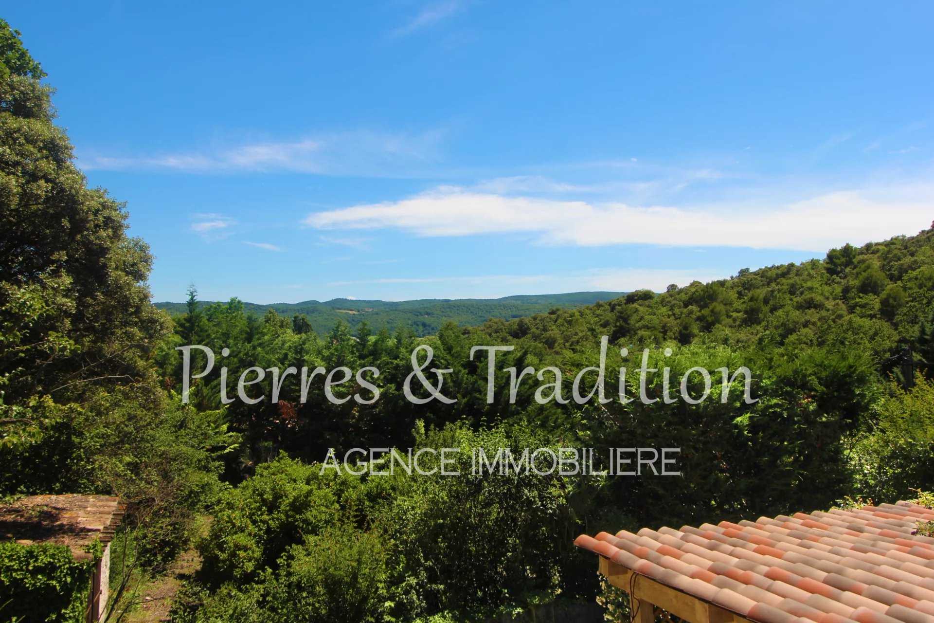 casa no Reillanne, Provence-Alpes-Cote d'Azur 12477509
