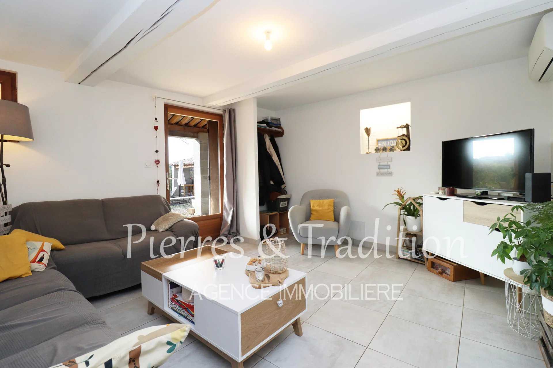 Casa nel Apt, Provence-Alpes-Cote d'Azur 12477539