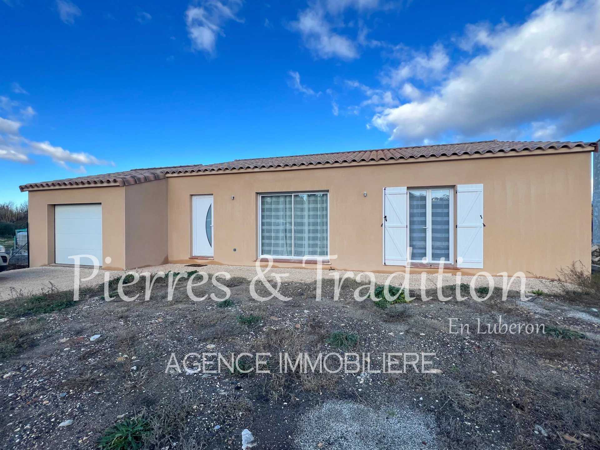 House in Apt, Provence-Alpes-Cote d'Azur 12477548