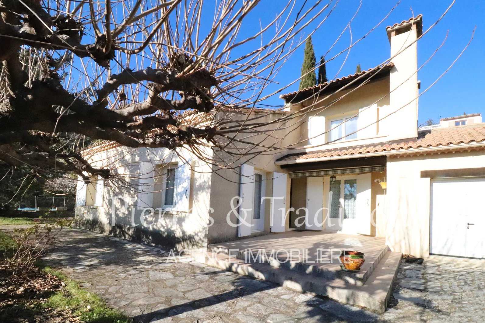 House in Apt, Provence-Alpes-Cote d'Azur 12477549