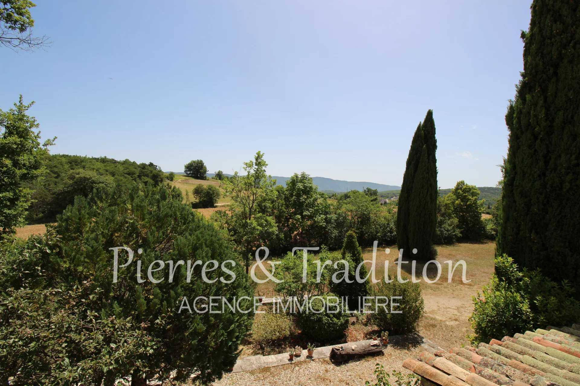 loger dans Viens, Provence-Alpes-Côte d'Azur 12477566