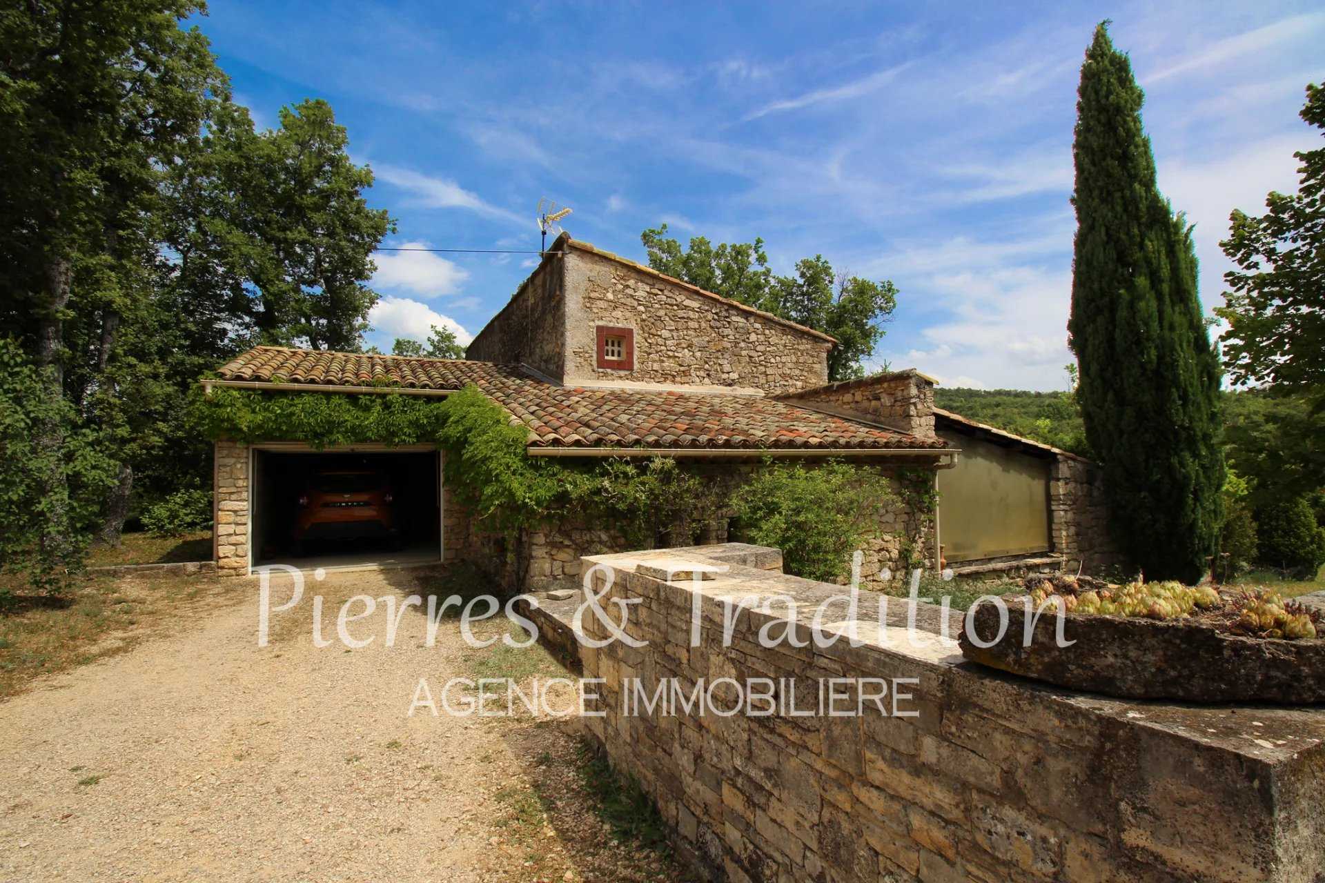 Hus i Viens, Provence-Alpes-Cote d'Azur 12477566