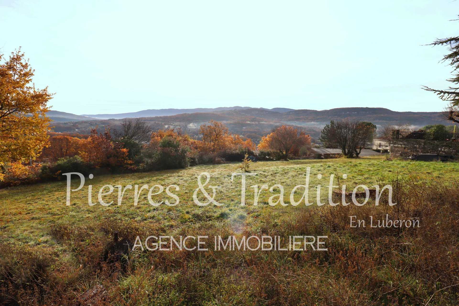 Land in Apt, Provence-Alpes-Cote d'Azur 12477576