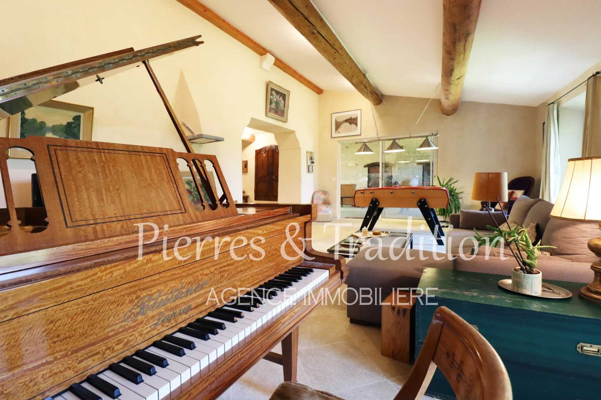 Huis in Goult, Provence-Alpes-Côte d'Azur 12477588