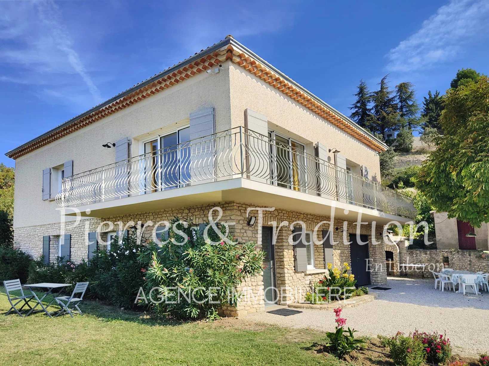 Hus i Apt, Provence-Alpes-Cote d'Azur 12477594