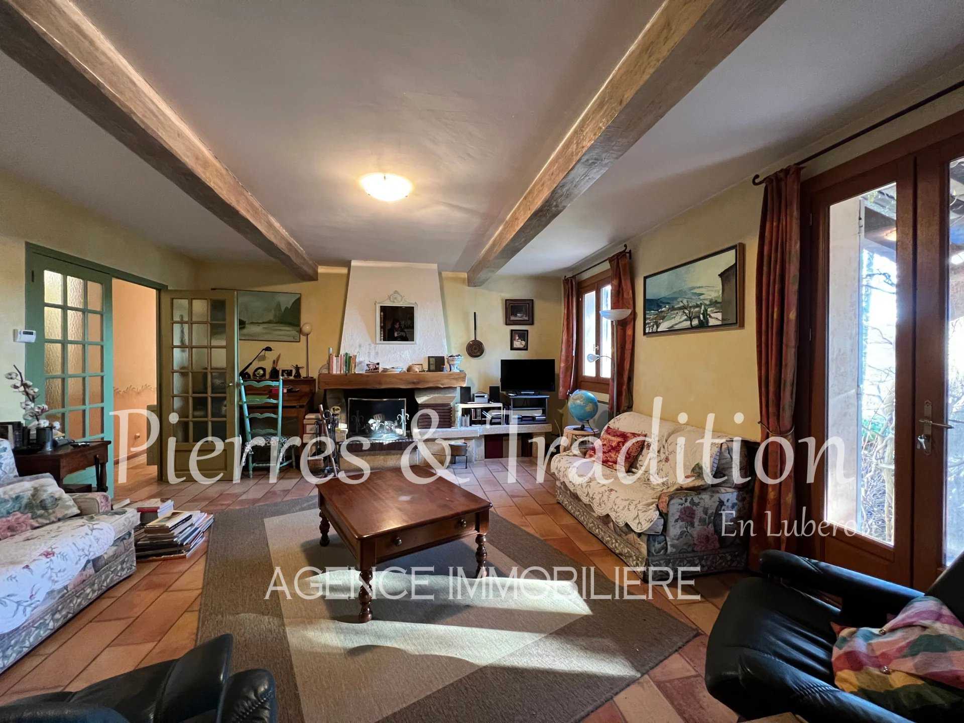 房子 在 鲁斯特雷尔, 普罗旺斯-阿尔卑斯-蓝色海岸 12477595