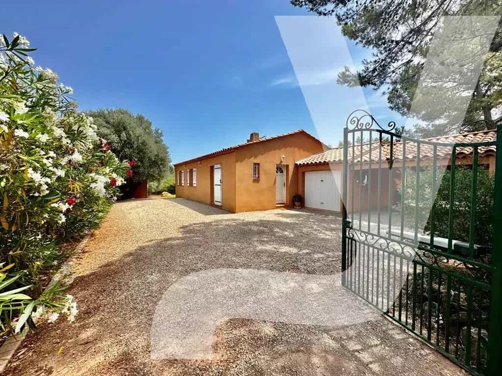 Huis in Le Luc, Provence-Alpes-Côte d'Azur 12477637