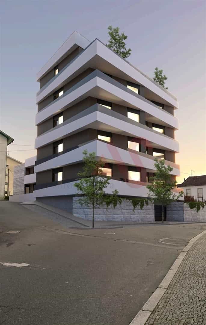 Condominium in , Porto District 12479219