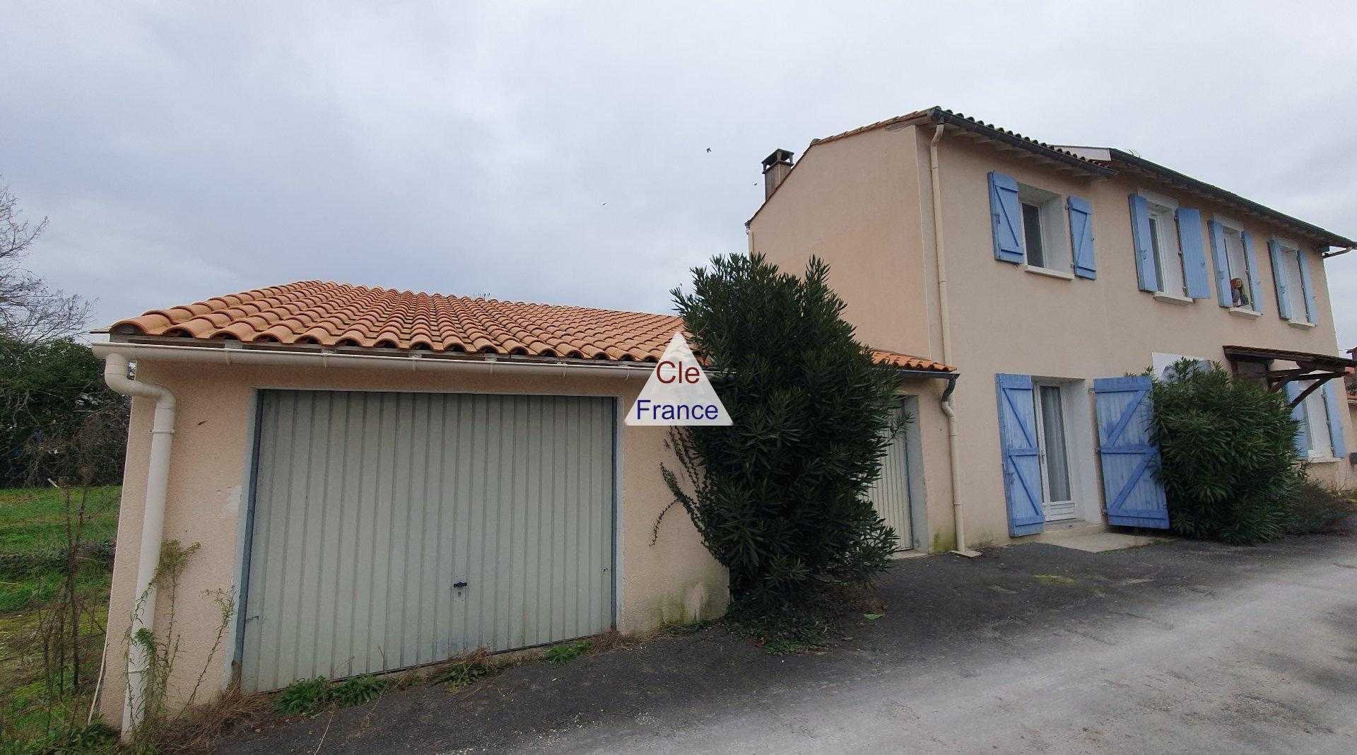 casa en Saint-Yrieix-sur-Charente, Nueva Aquitania 12479733