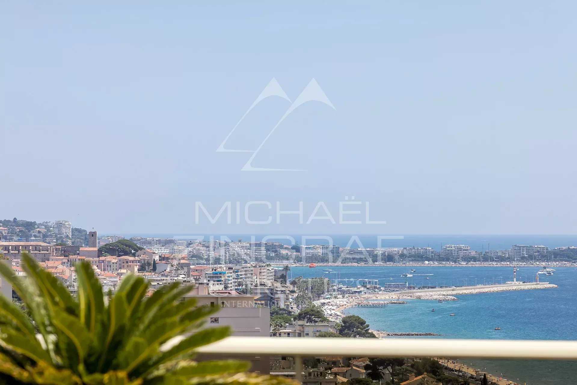 Condominium in Cannes, Alpes-Maritimes 12479764
