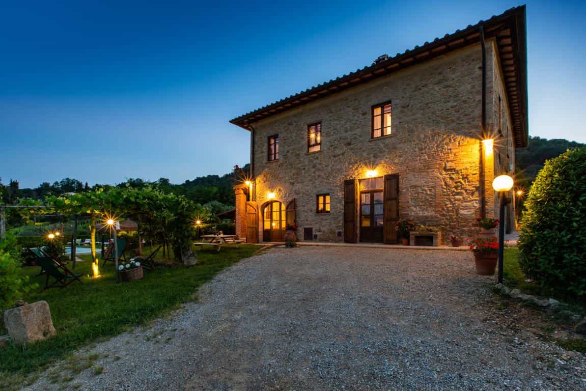Talo sisään Volterra, Tuscany 12480857