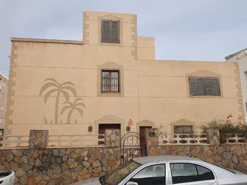 Будинок в Almería, Andalucía 12483097