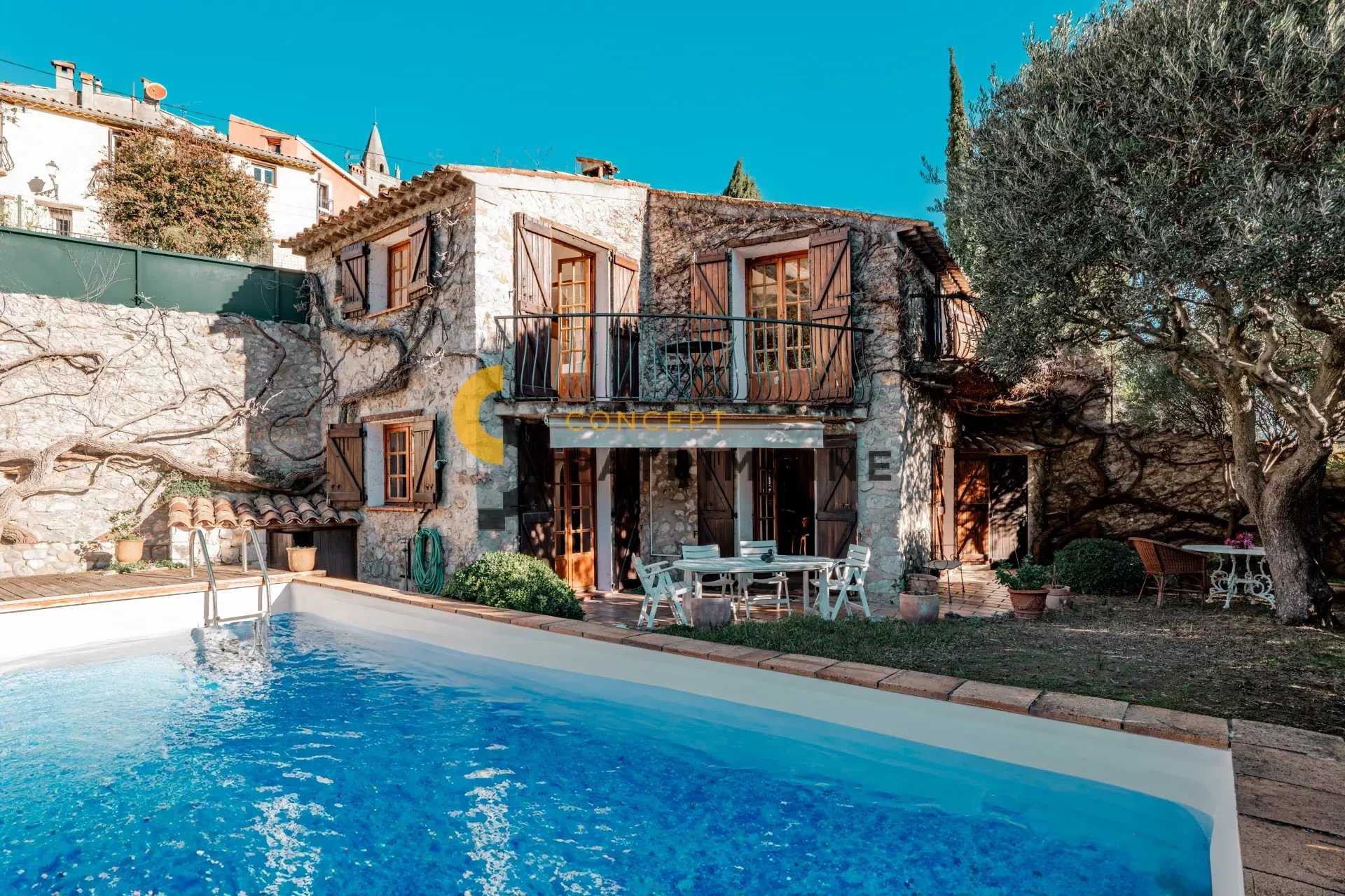 Huis in Le Broc, Provence-Alpes-Côte d'Azur 12483622