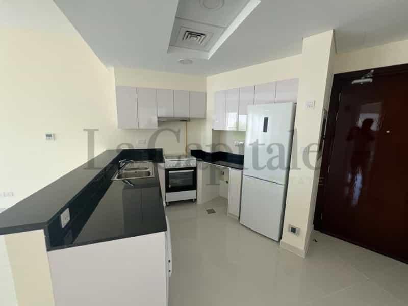 Condominium in `Ud al Bayda', Dubayy 12484196