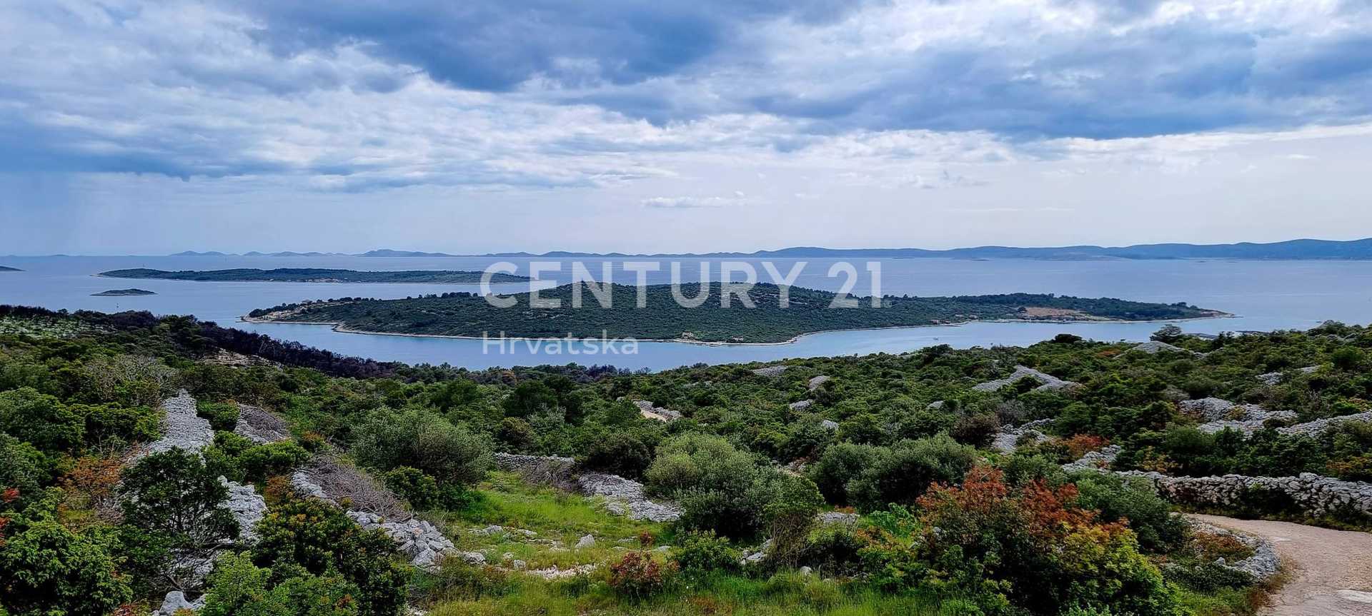 Land in Tkon, Zadarska Zupanija 12484206