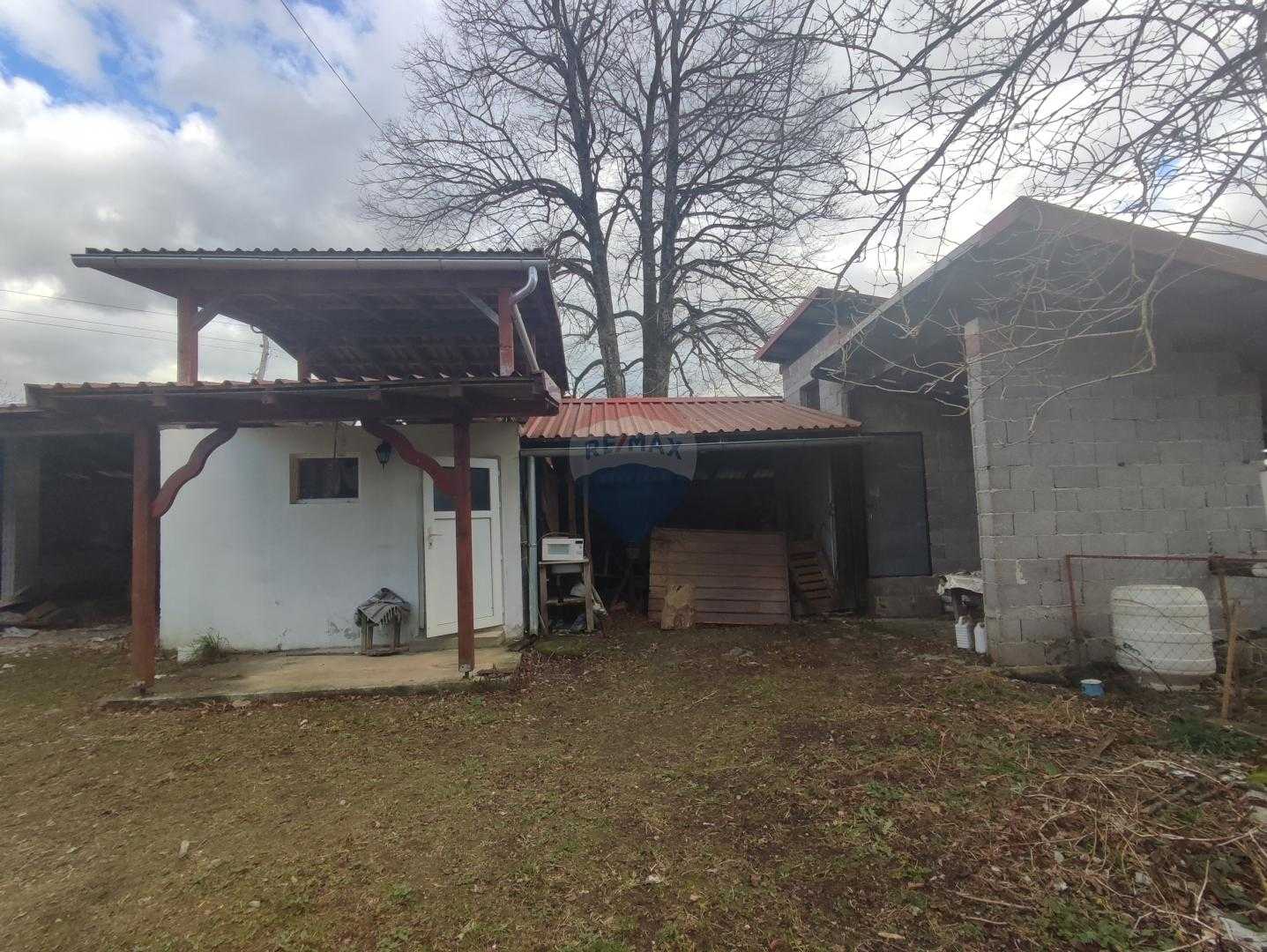 casa en Gornje Dubrave, Karlovac County 12484831