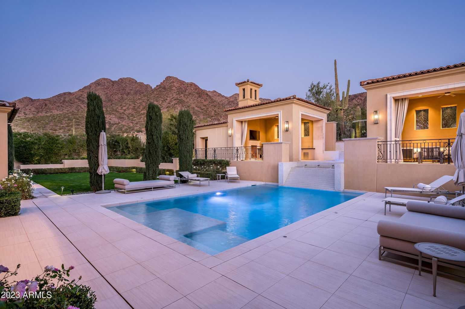 House in Scottsdale, 21487 North 110th Place 12485499