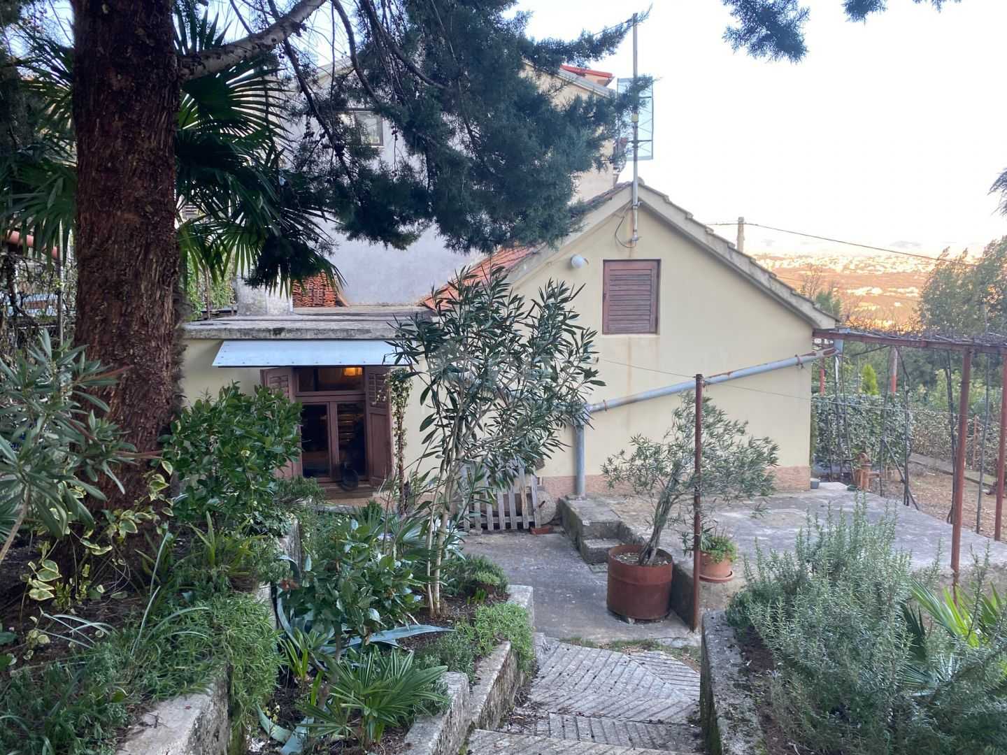 房子 在 Opatija, Primorje-Gorski Kotar County 12485757