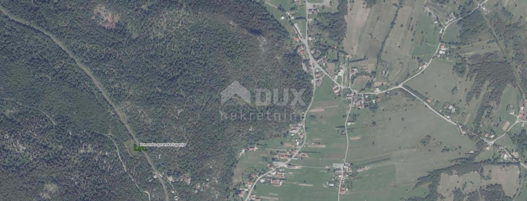 Terre dans Fuzine, Primorsko-Goranska Zupanija 12485759