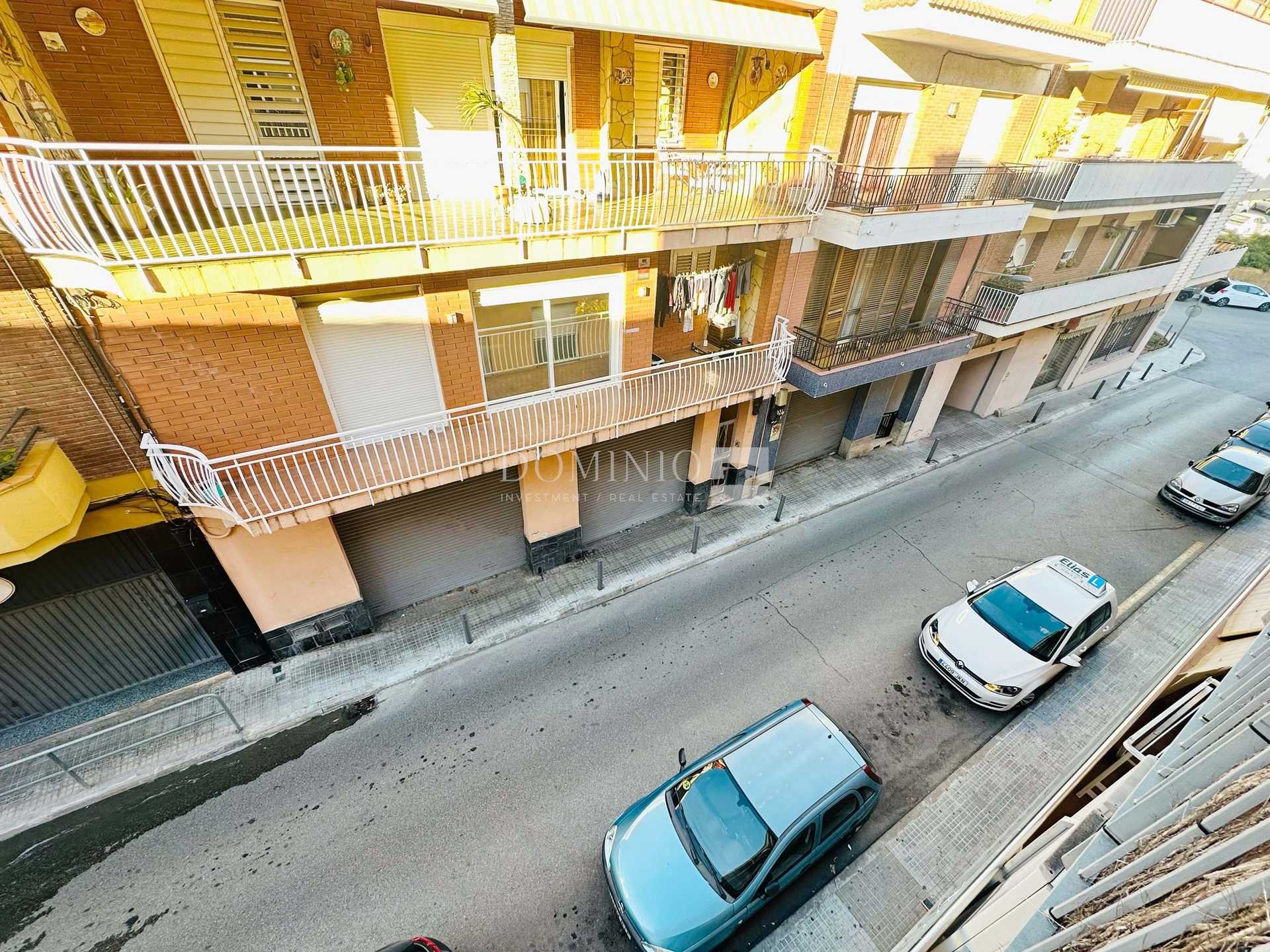 Condominium in Vallirana, Catalonië 12485789