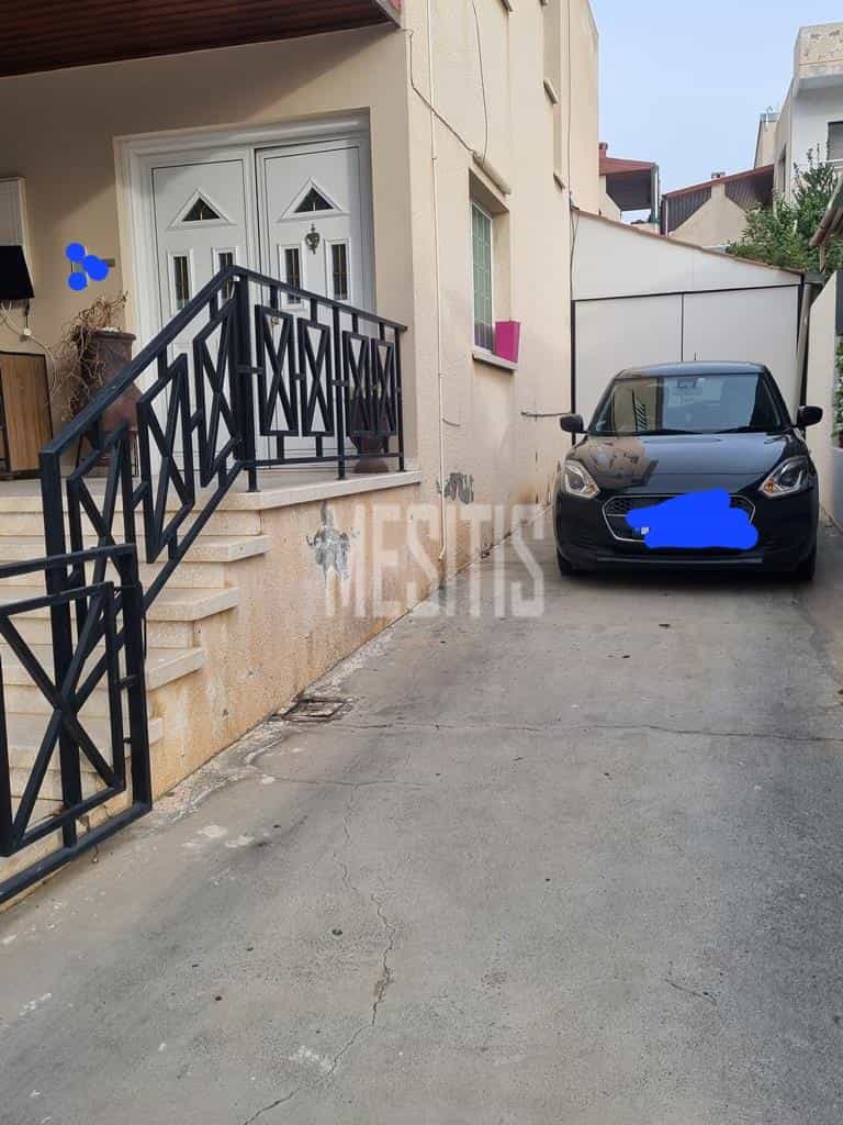 Rumah di Athienou, Larnaca 12485919