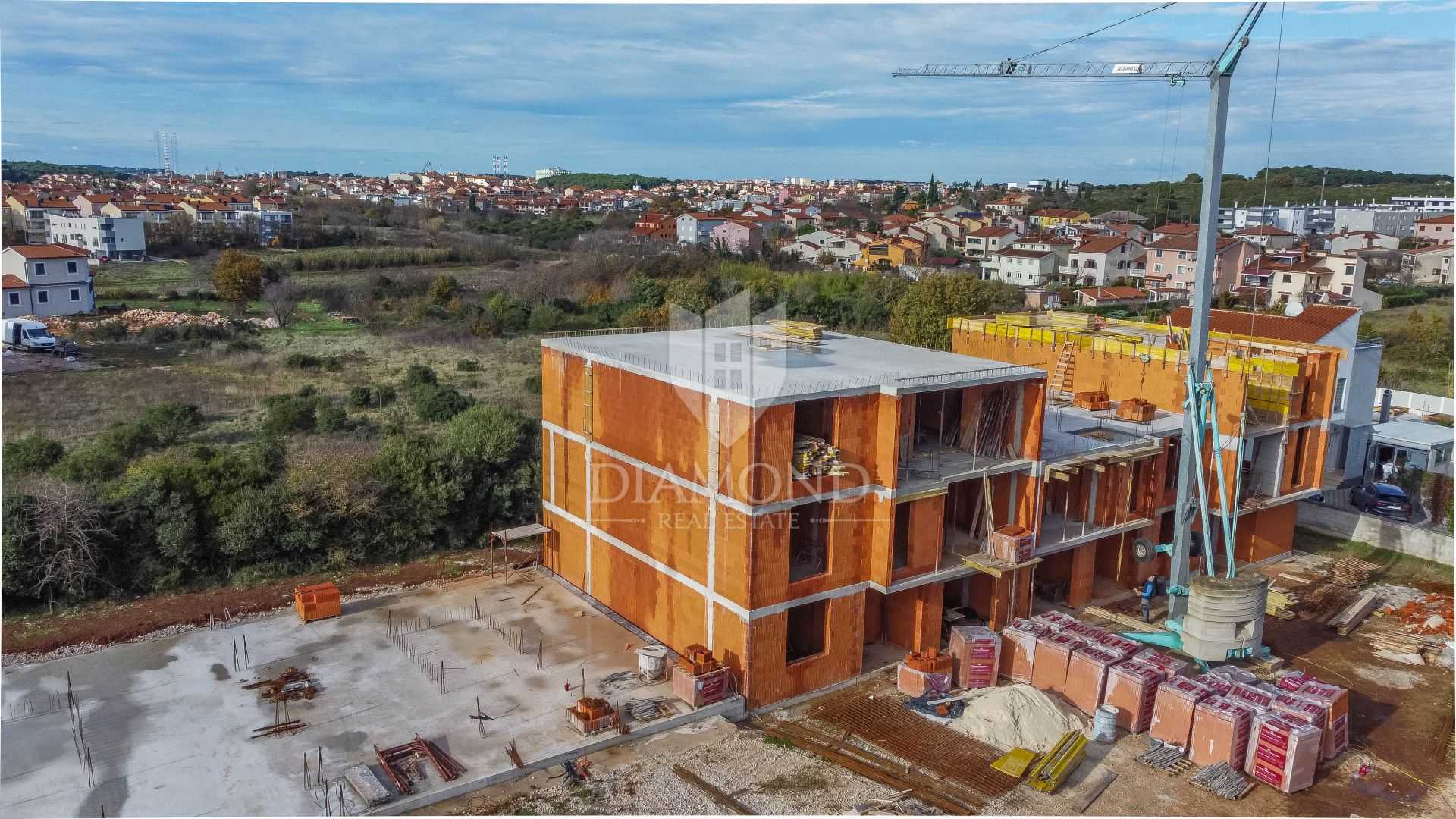 Condominium in Valdebek, Istarska Zupanija 12486072