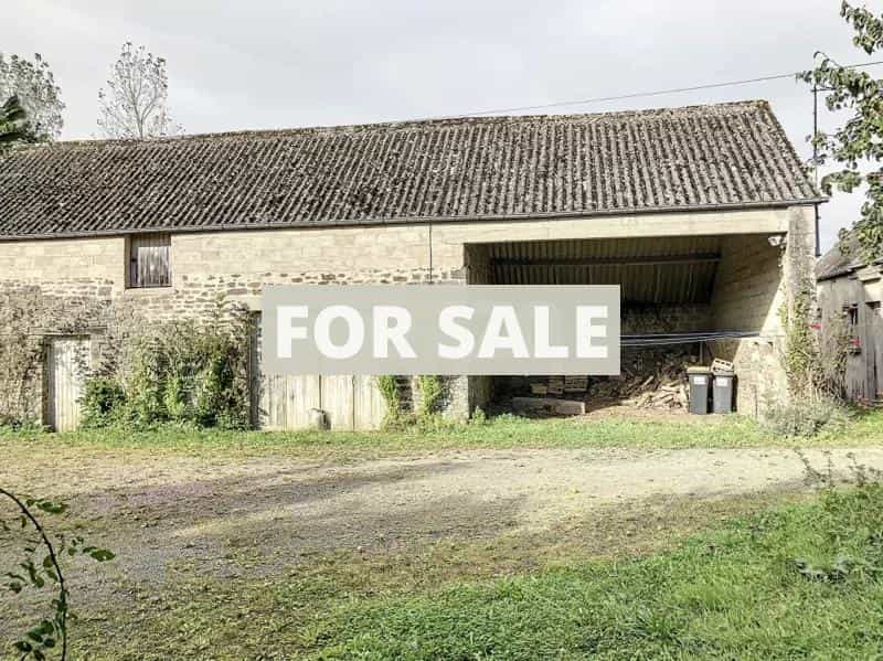 Dom w Torigni-sur-Vire, Normandia 12486886