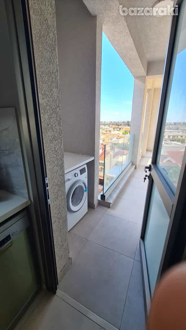 Condominium in Kato Polemidia, Limassol 12488213