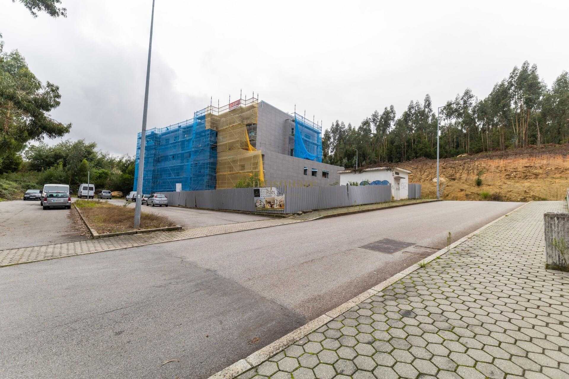 Condominium in Pedroso, Porto 12489073